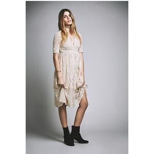 Free People Mountain Laurel Dress in Almond Size‎ 2 HEMMED
